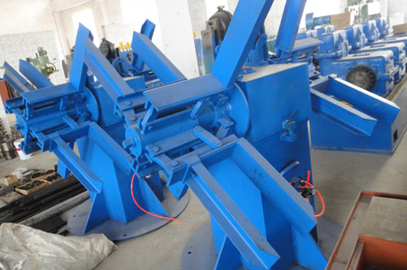 Uncoiling machine